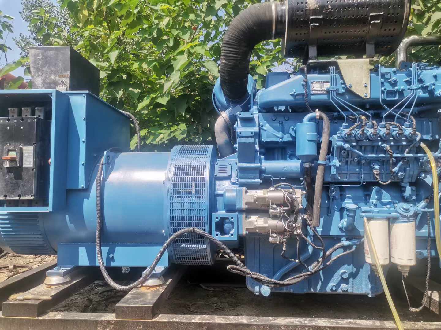 邕宁详细说明降低 800kW 柴油发电机输出电流波动的方法